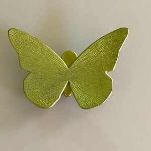 Neiman Marcus Gold Versatile 🦋Butterfly 🧣scarf clip or hairclip or 🔖 bookmark